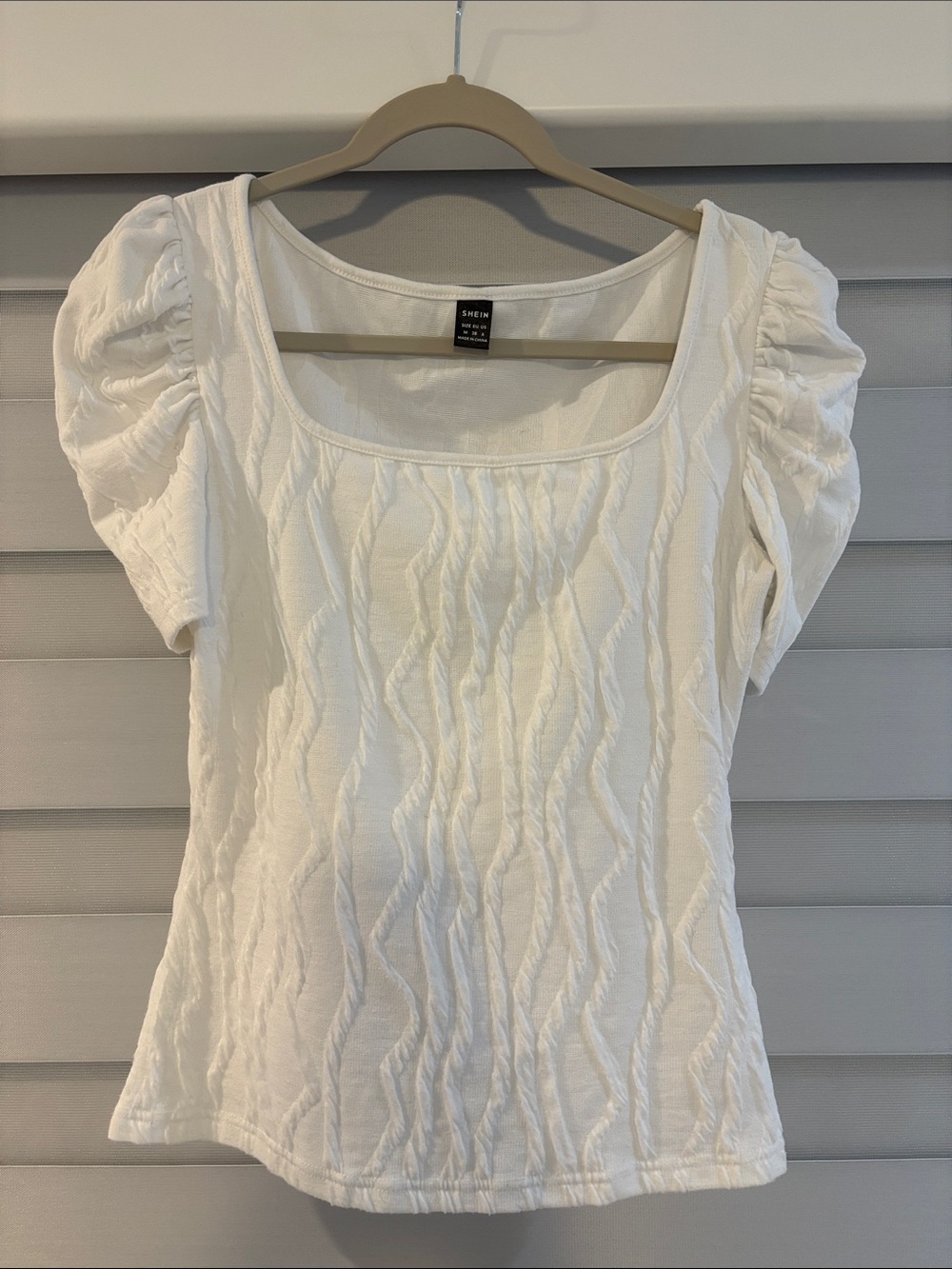 SHEIN White Textured Square Neck Puff Sleeve Top